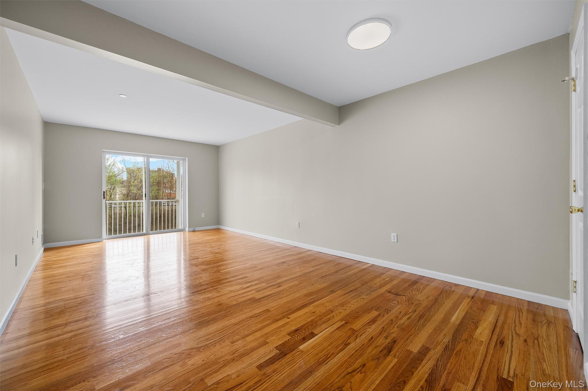 10-12 Chestnut Street Unit: A207