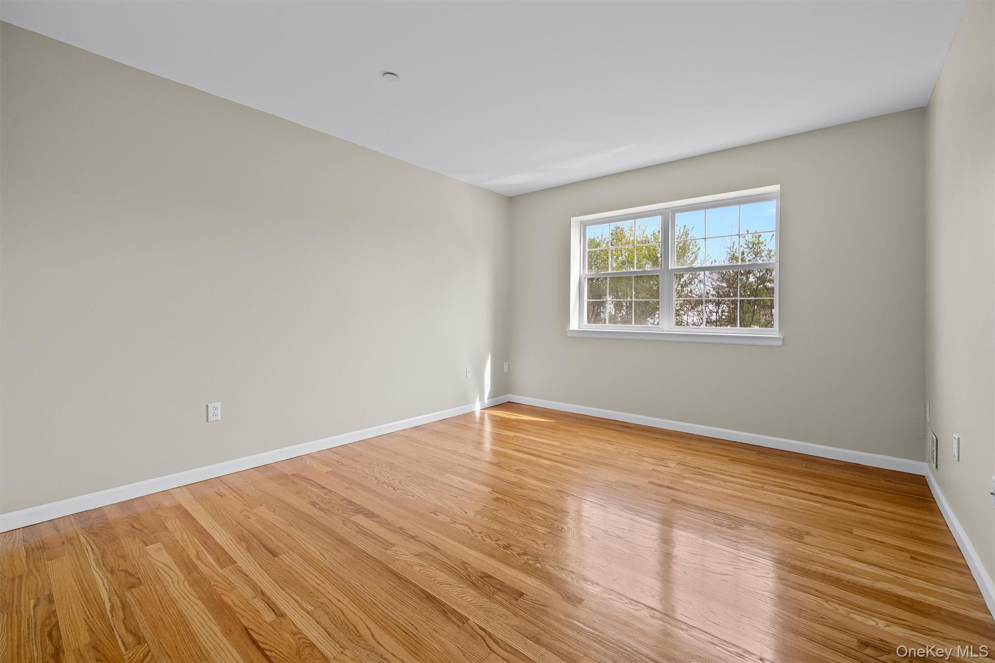 10-12 Chestnut Street Unit: A207