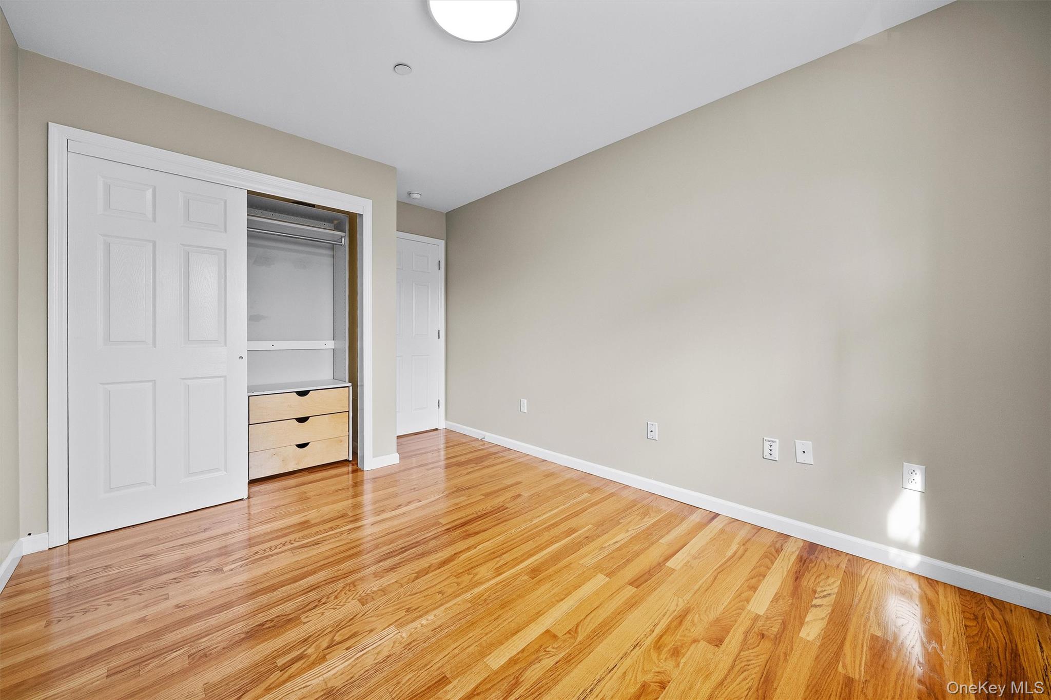 10-12 Chestnut Street Unit: A207