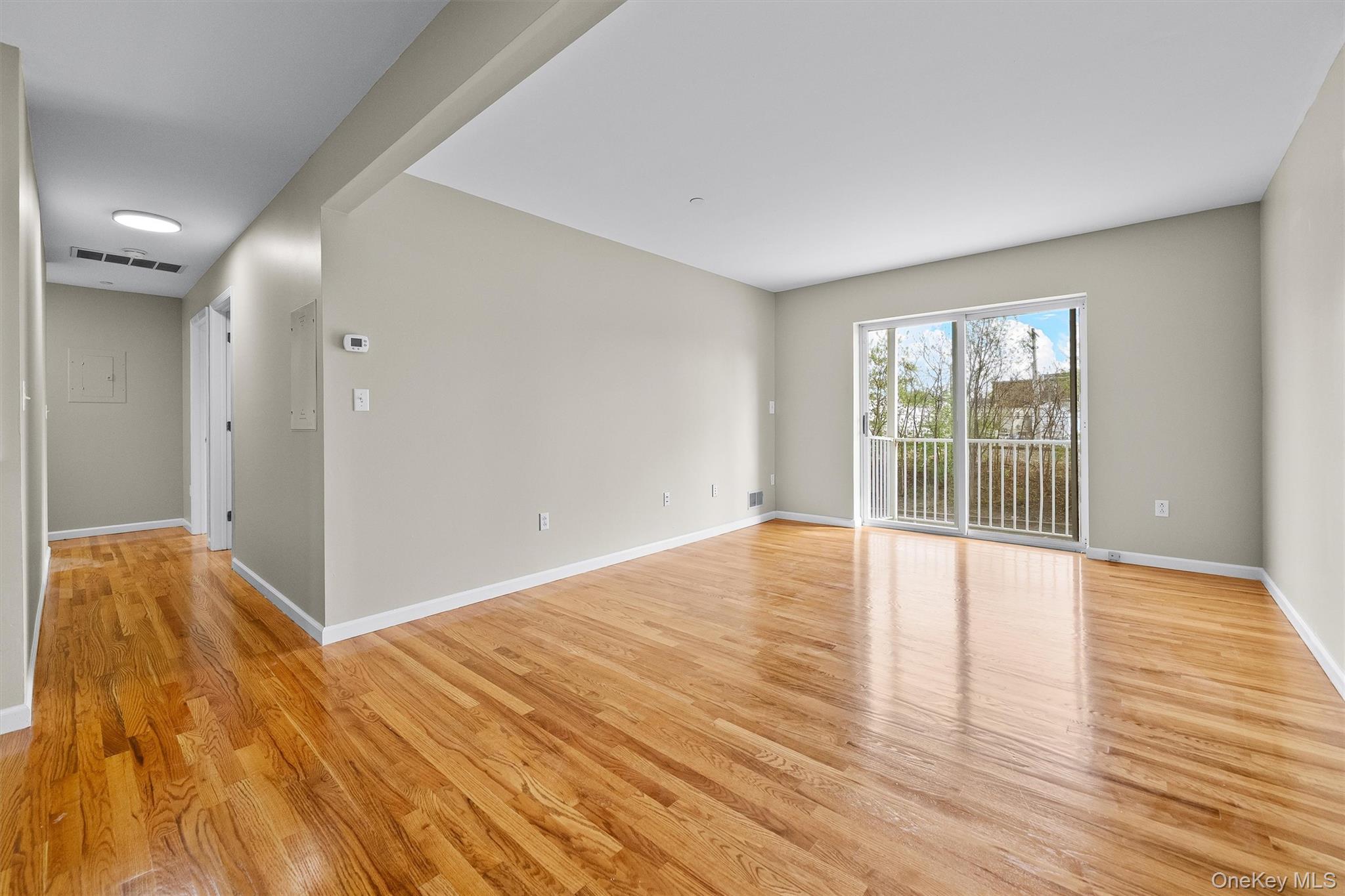 10-12 Chestnut Street Unit: A207