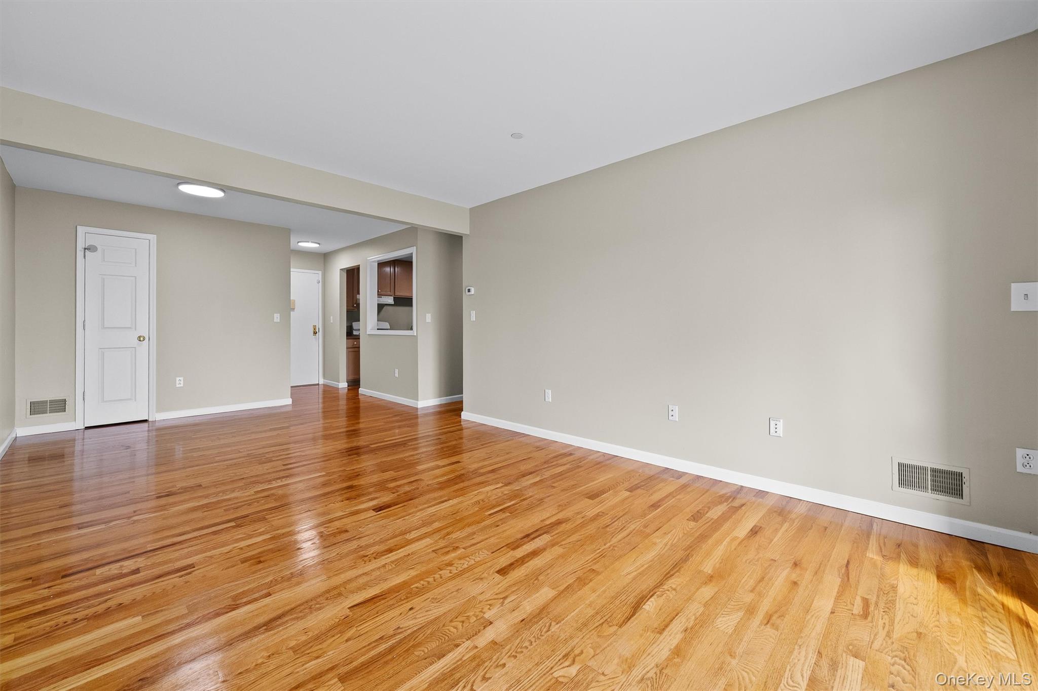 10-12 Chestnut Street Unit: A207