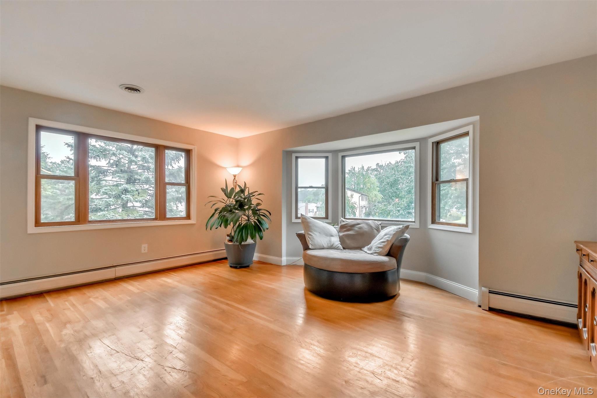 17 Esquire Road