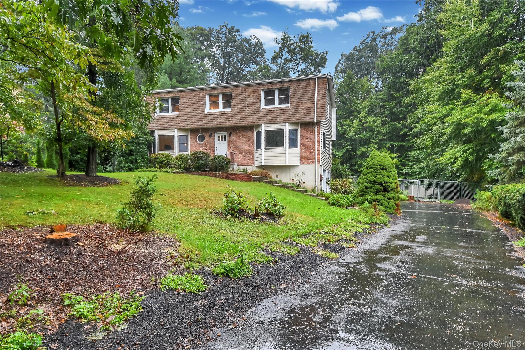 17 Esquire Road
