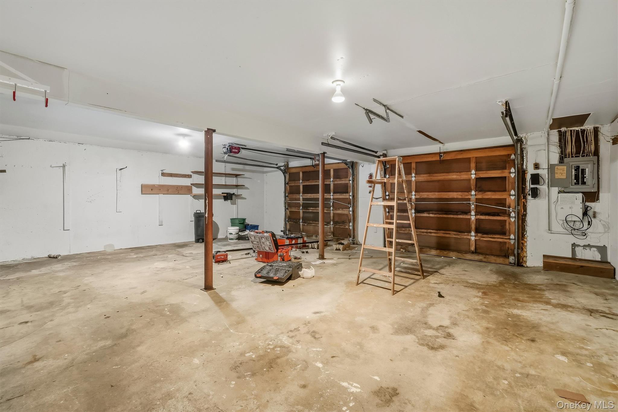 17 Esquire Road