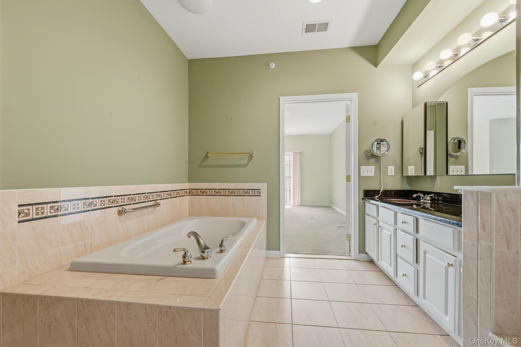 28 N De Baun Avenue Unit: 308