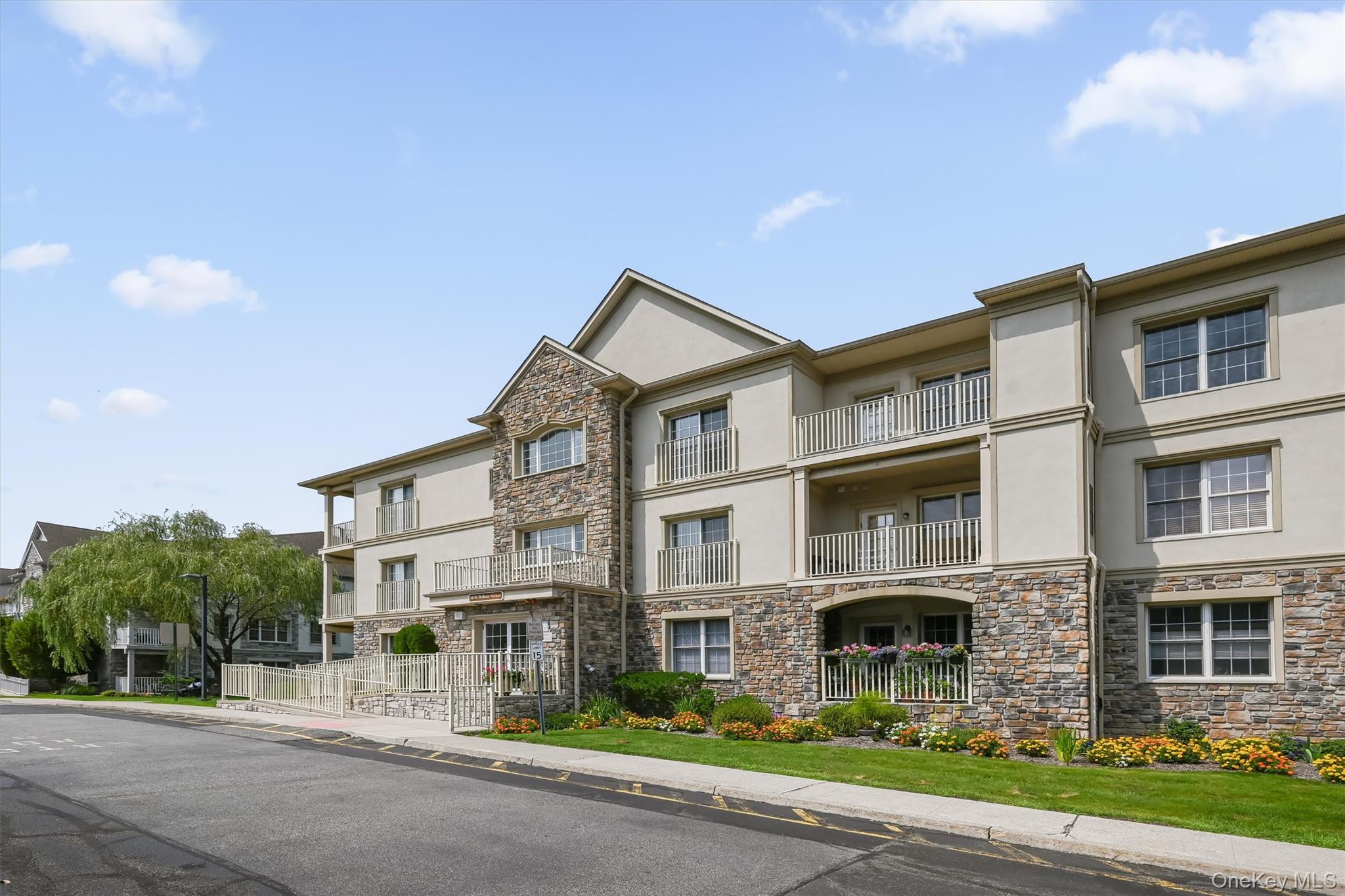 28 N De Baun Avenue Unit: 308