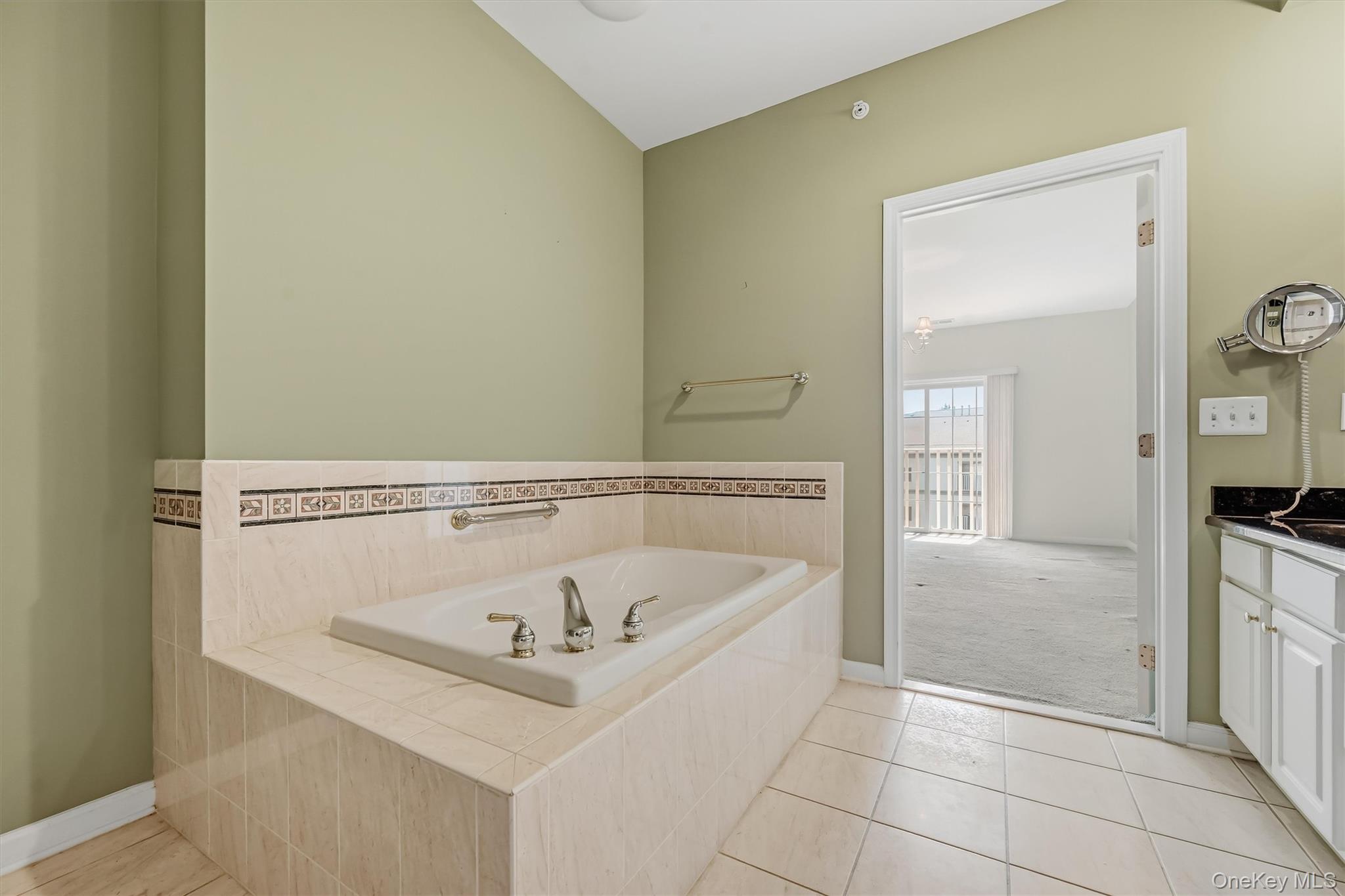 28 N De Baun Avenue Unit: 308