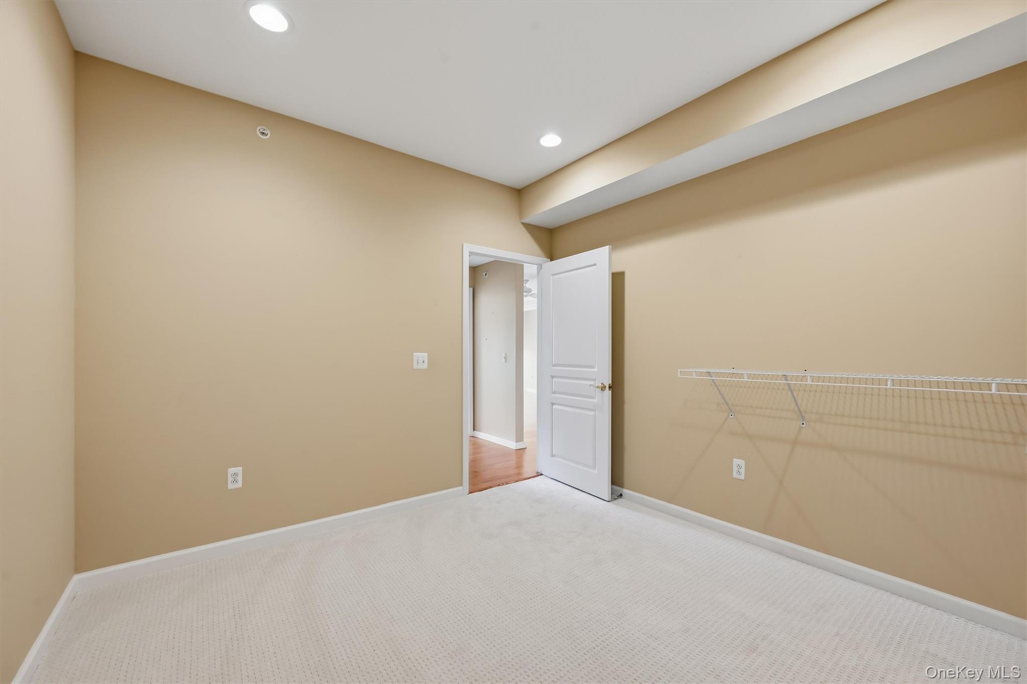 28 N De Baun Avenue Unit: 308