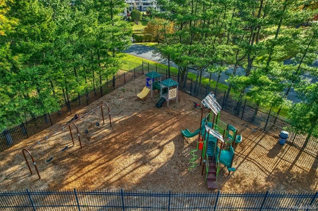 600 Mohawk Court