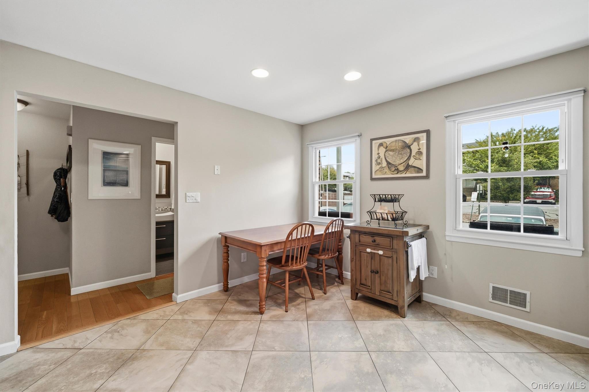 600 Mohawk Court