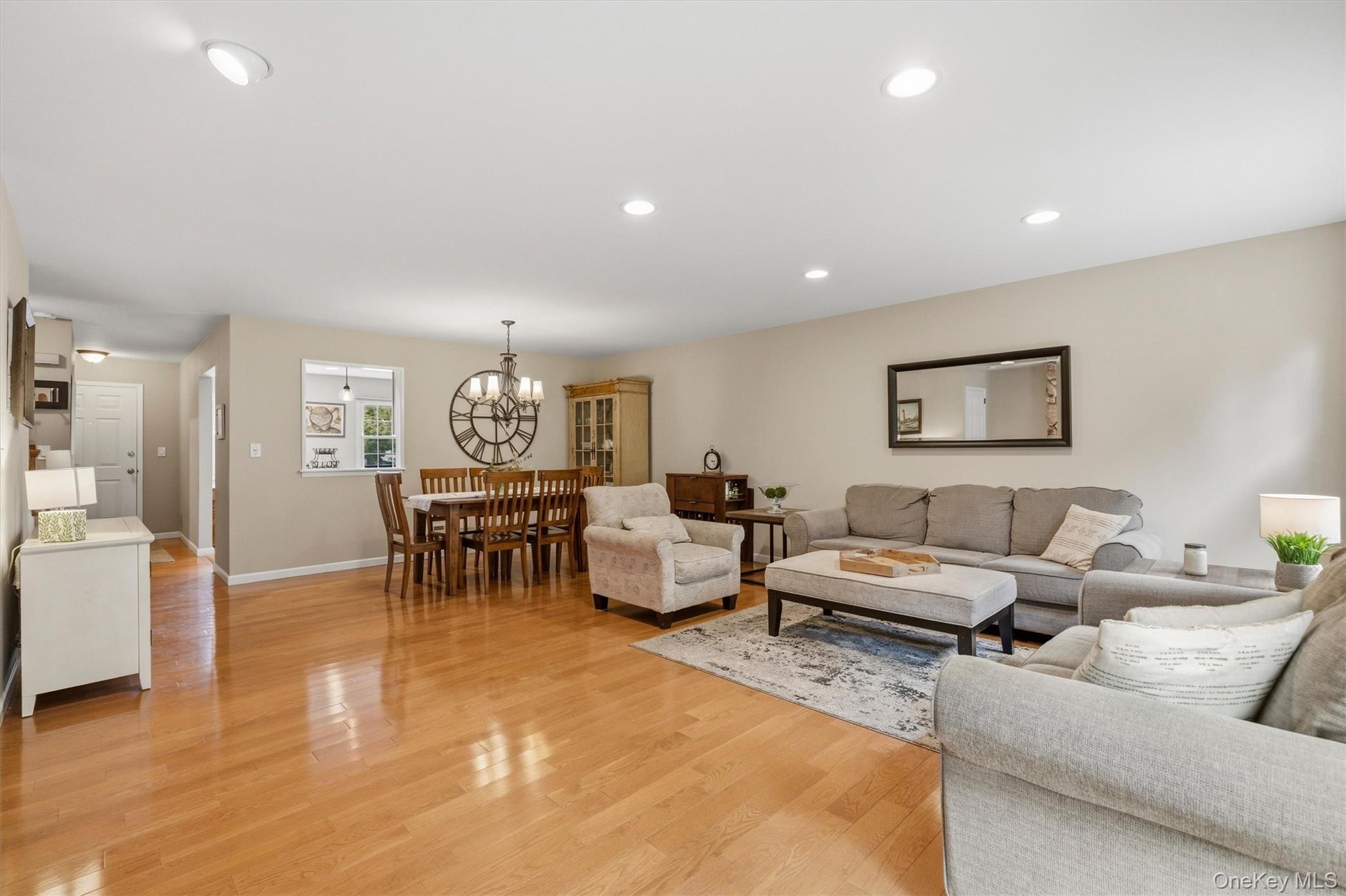 600 Mohawk Court