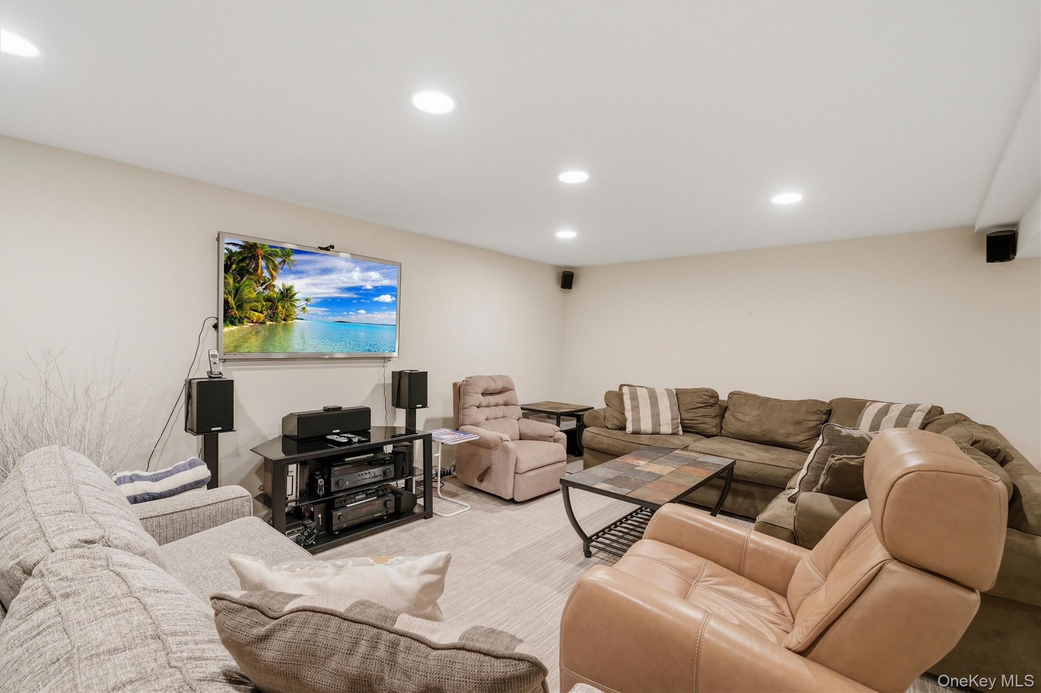 600 Mohawk Court