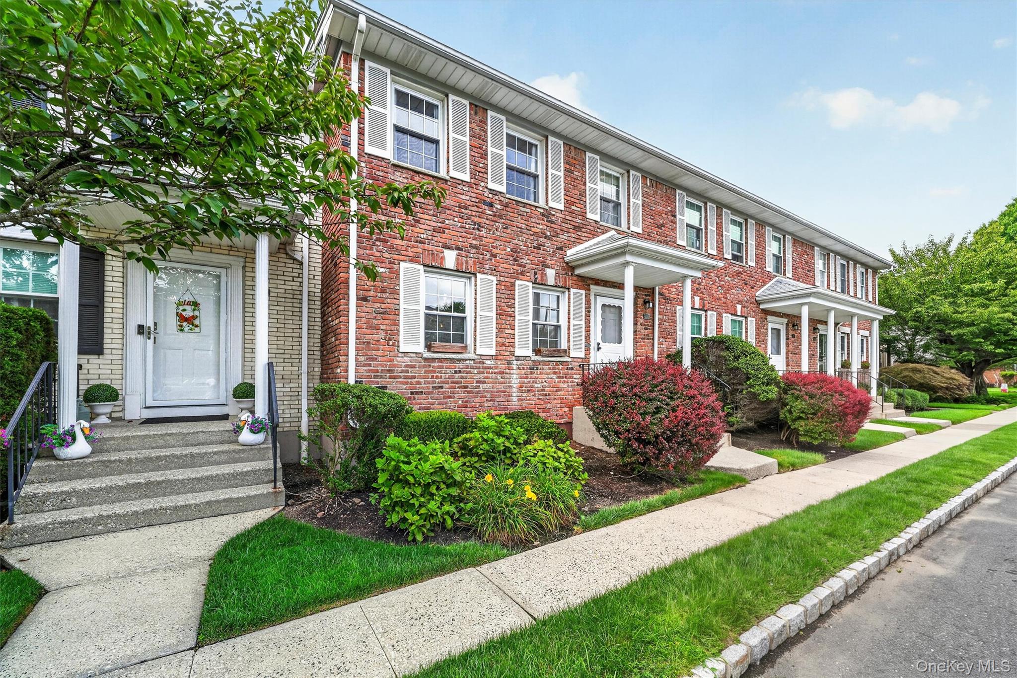 600 Mohawk Court