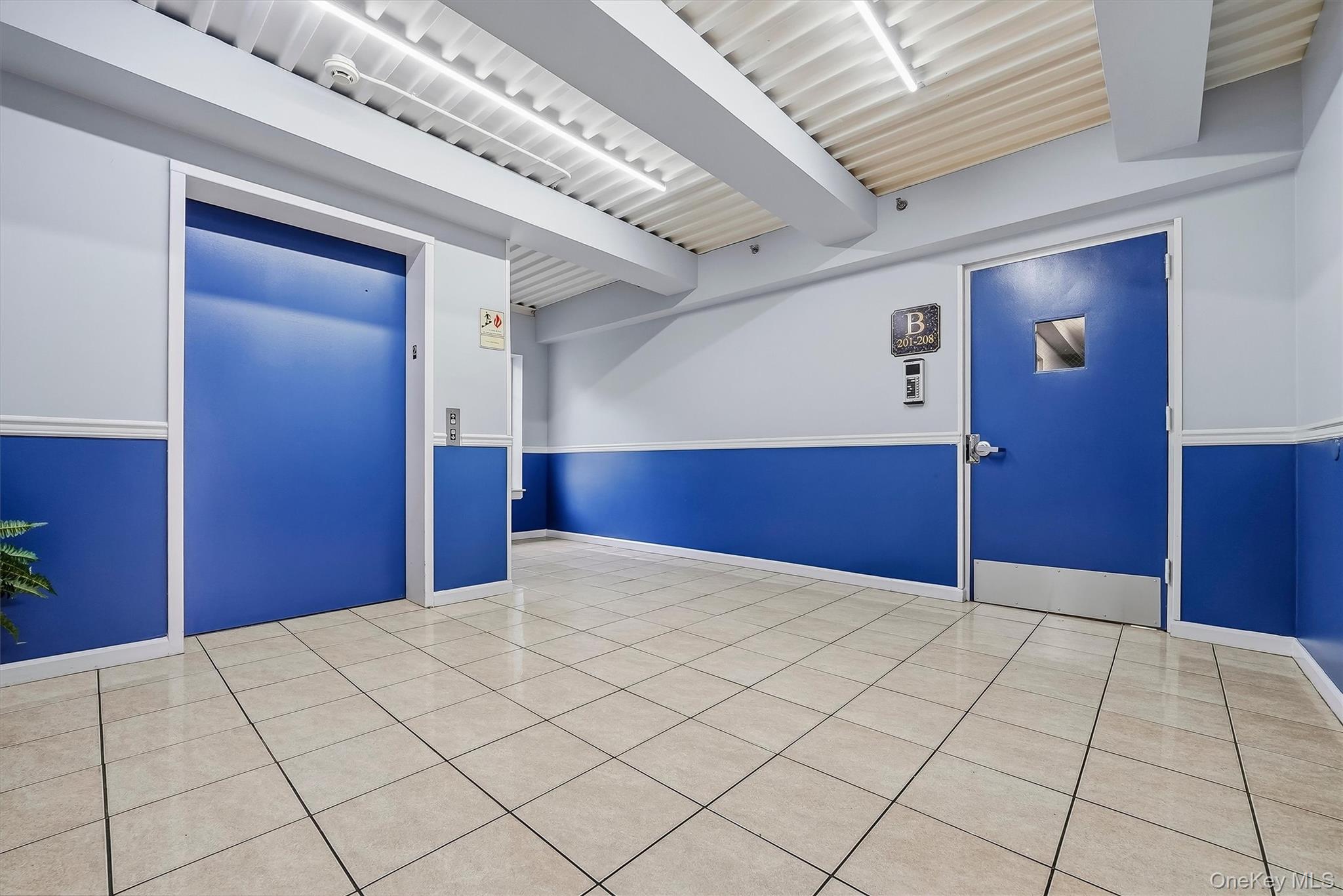 10-12 Chestnut Street Unit: A202