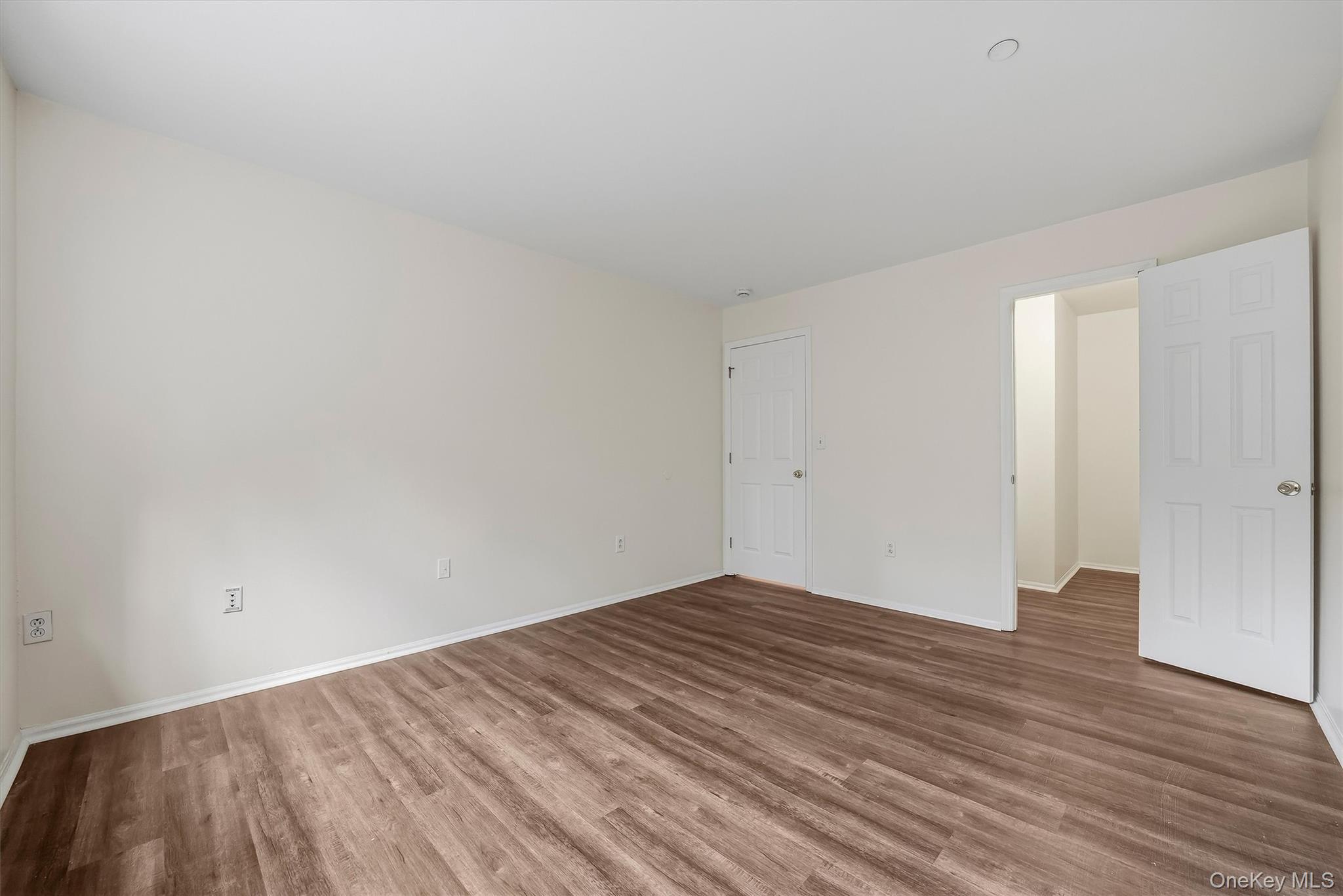 10-12 Chestnut Street Unit: A202