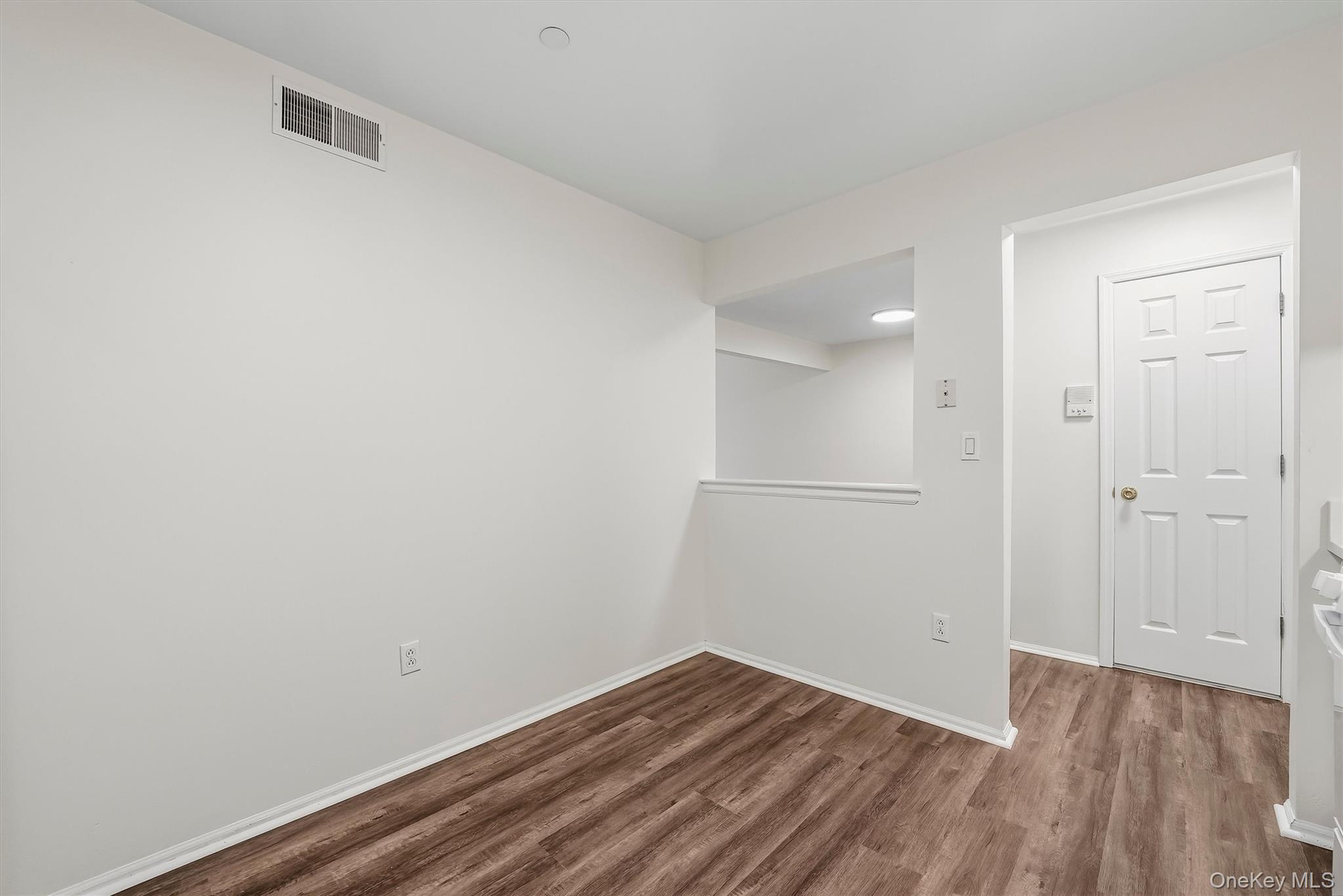 10-12 Chestnut Street Unit: A202