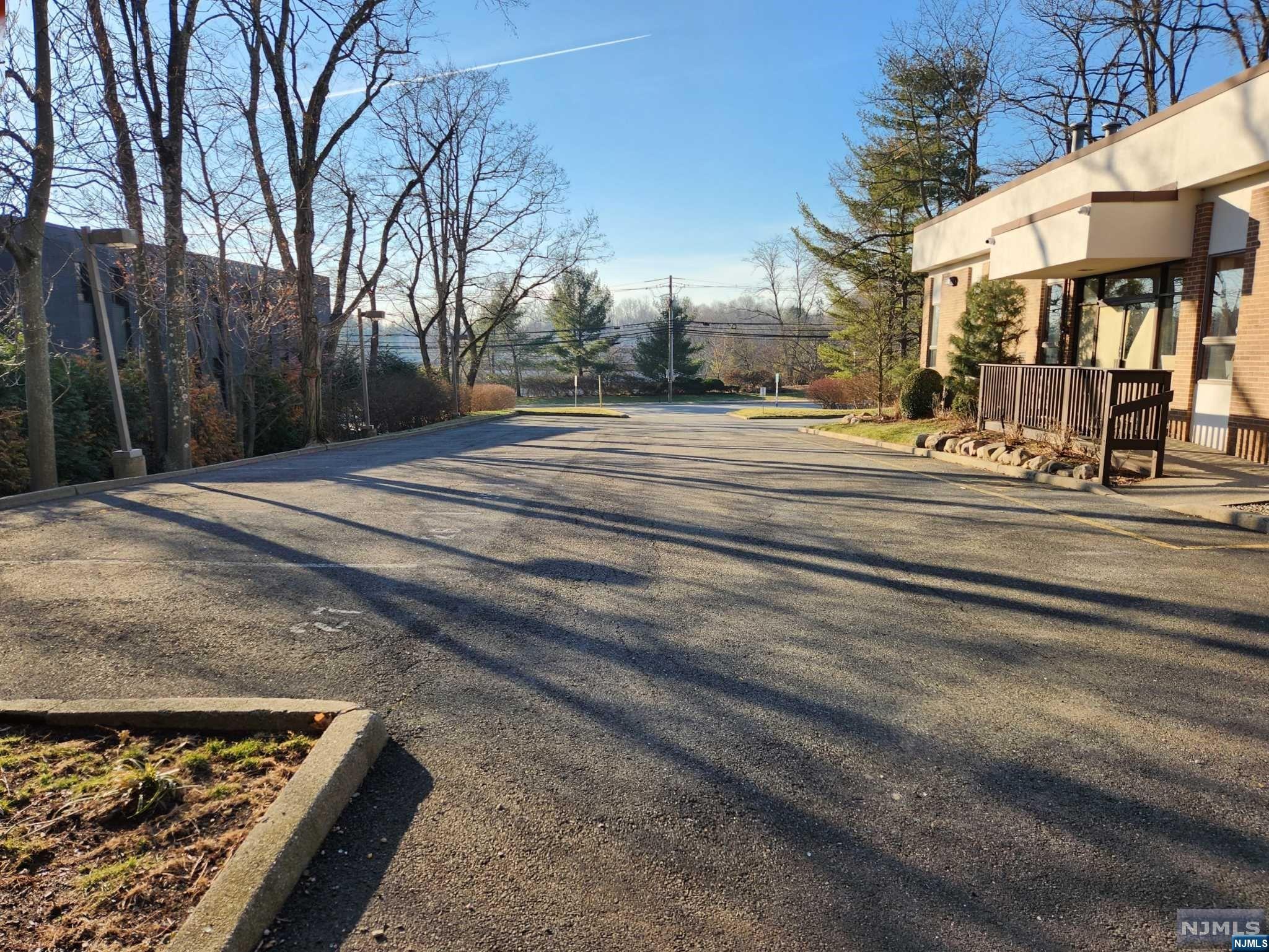 72 Summit Avenue