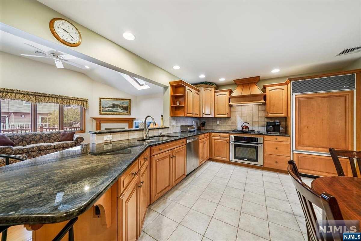 417 Van Luyn Terrace
