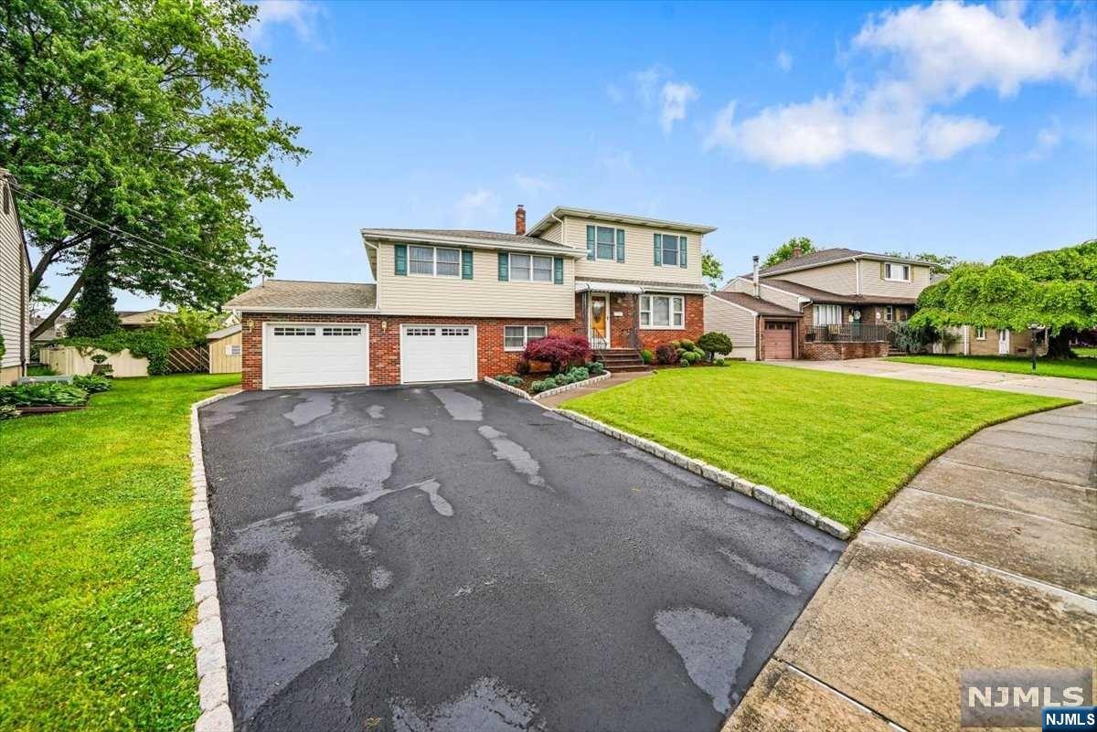 417 Van Luyn Terrace