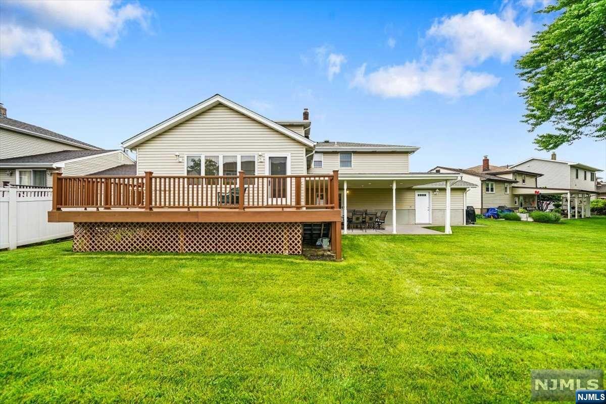417 Van Luyn Terrace