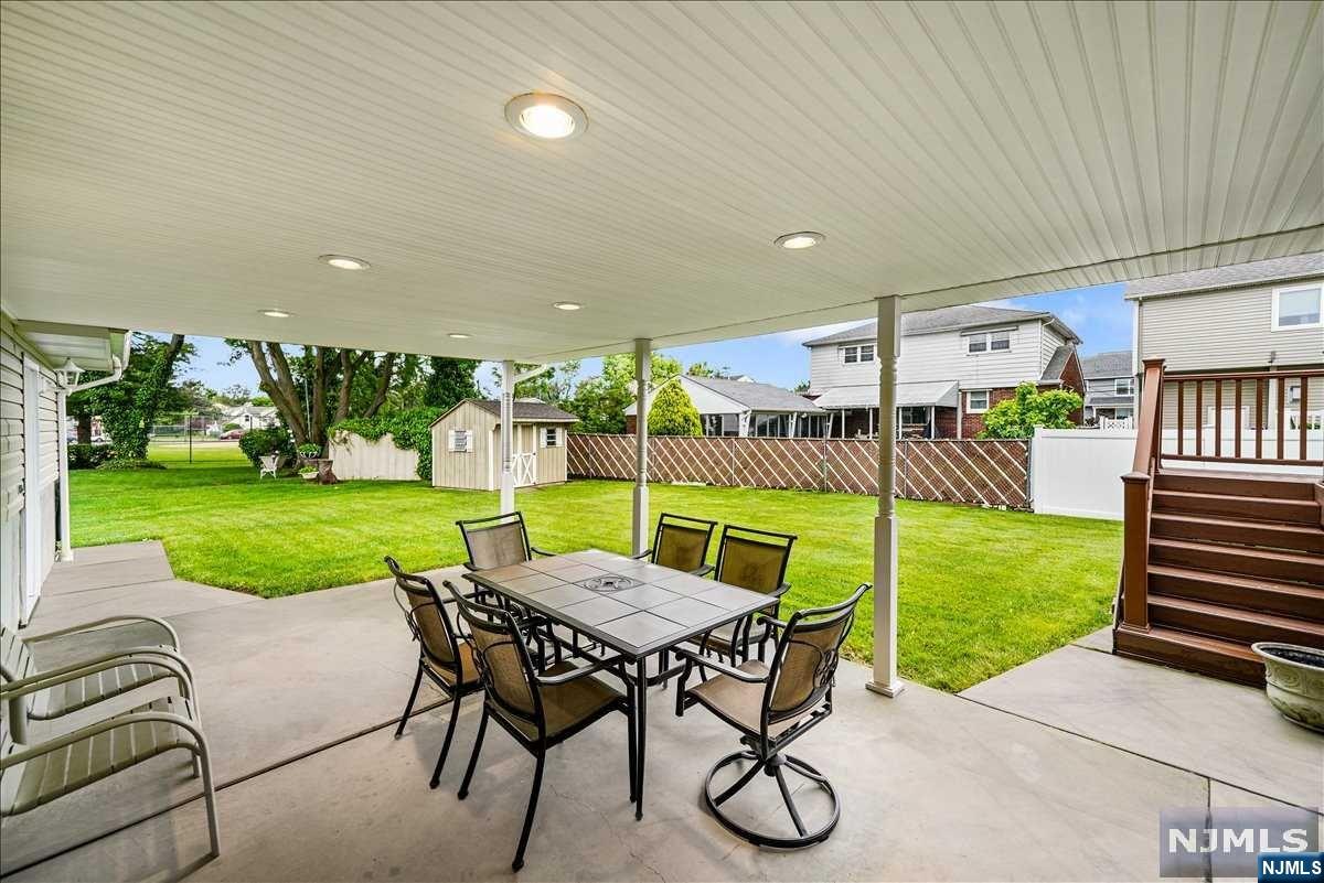 417 Van Luyn Terrace