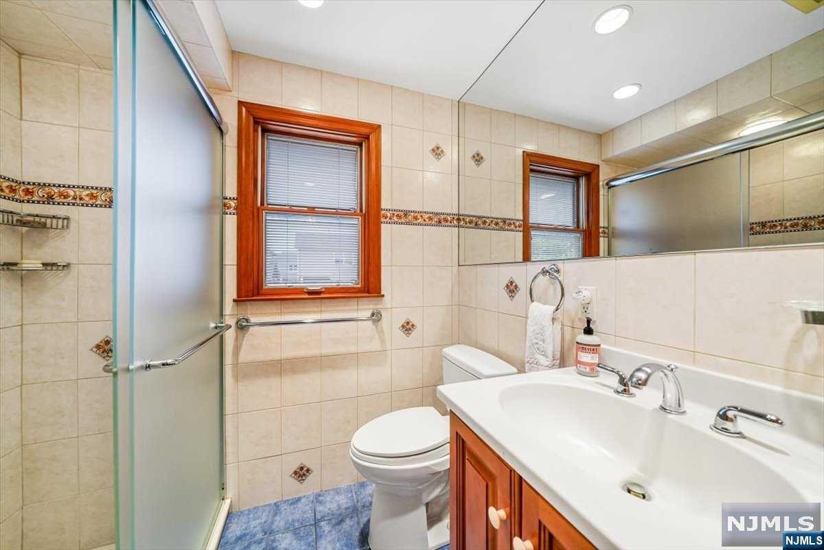 417 Van Luyn Terrace