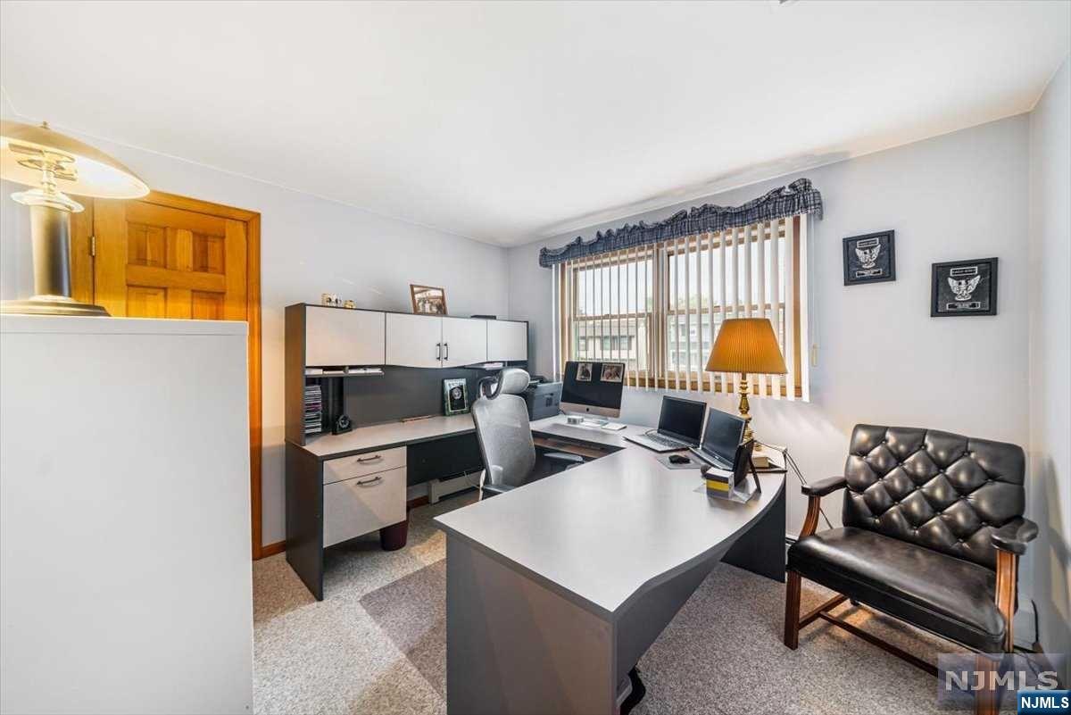 417 Van Luyn Terrace