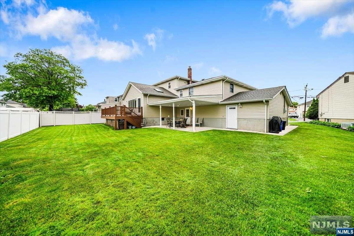 417 Van Luyn Terrace