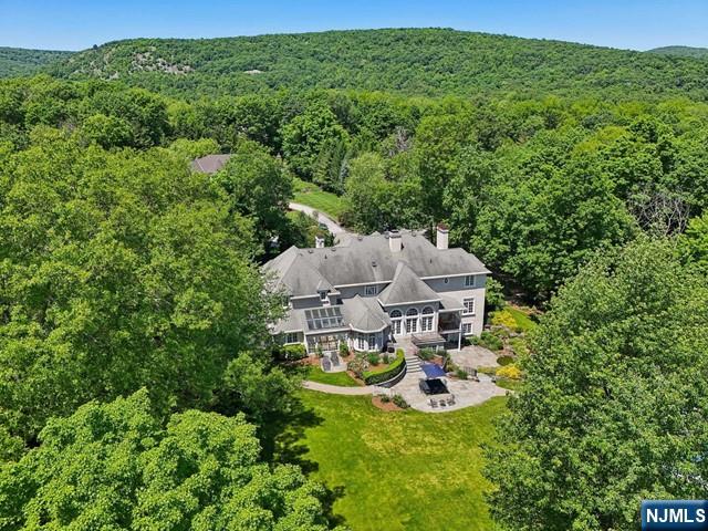 7 Brams Hill Drive