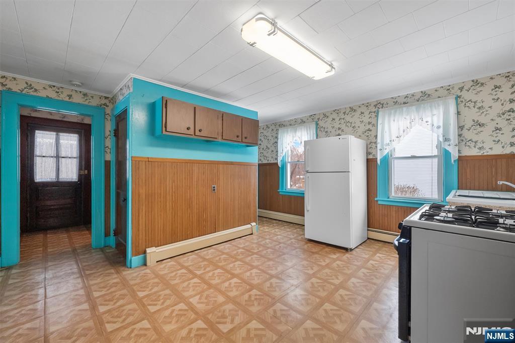 32 Hines Avenue