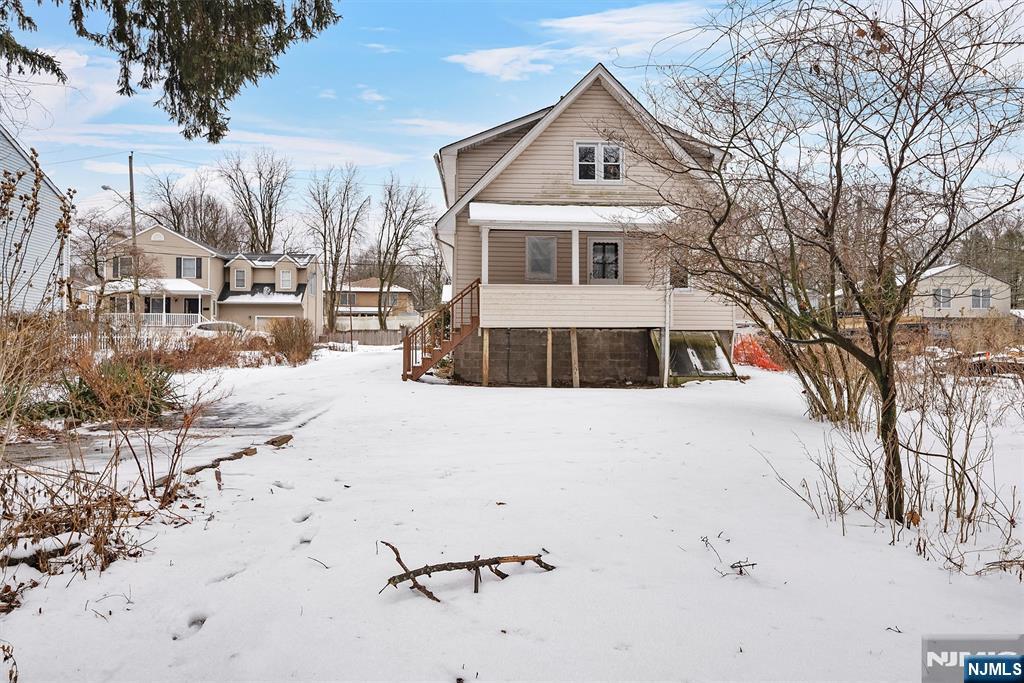 32 Hines Avenue