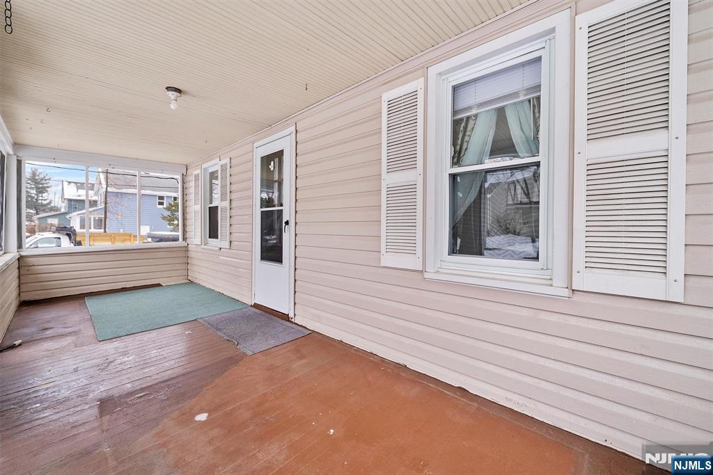 32 Hines Avenue