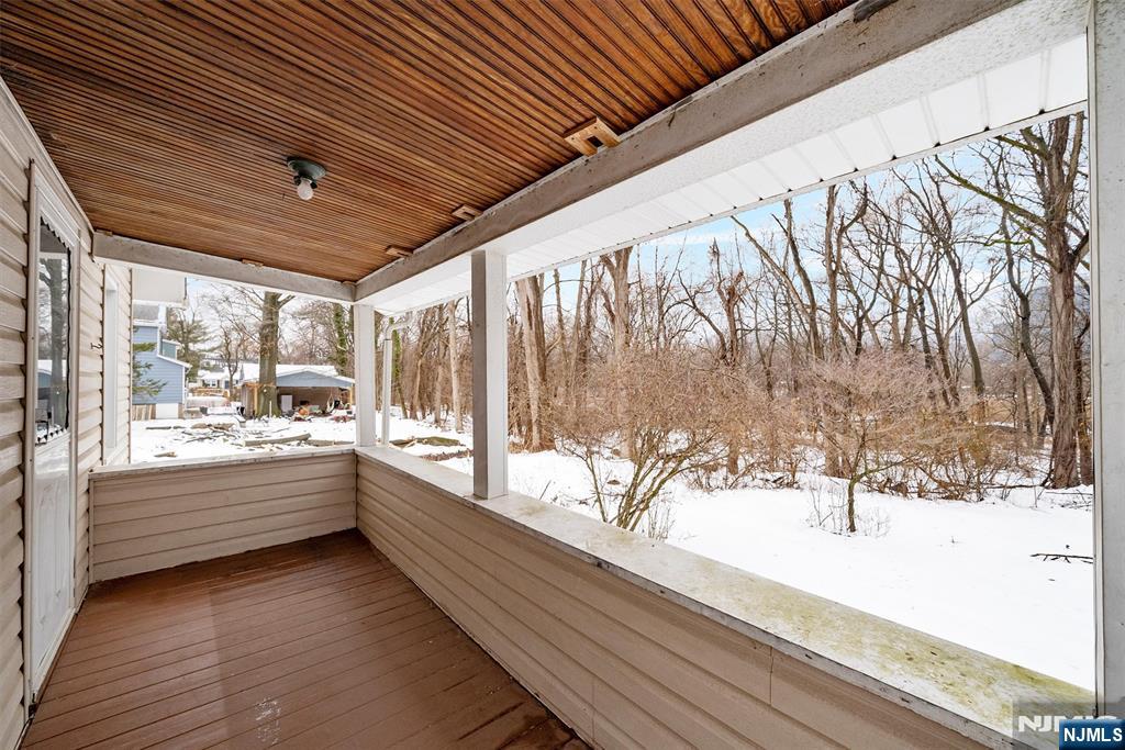 32 Hines Avenue