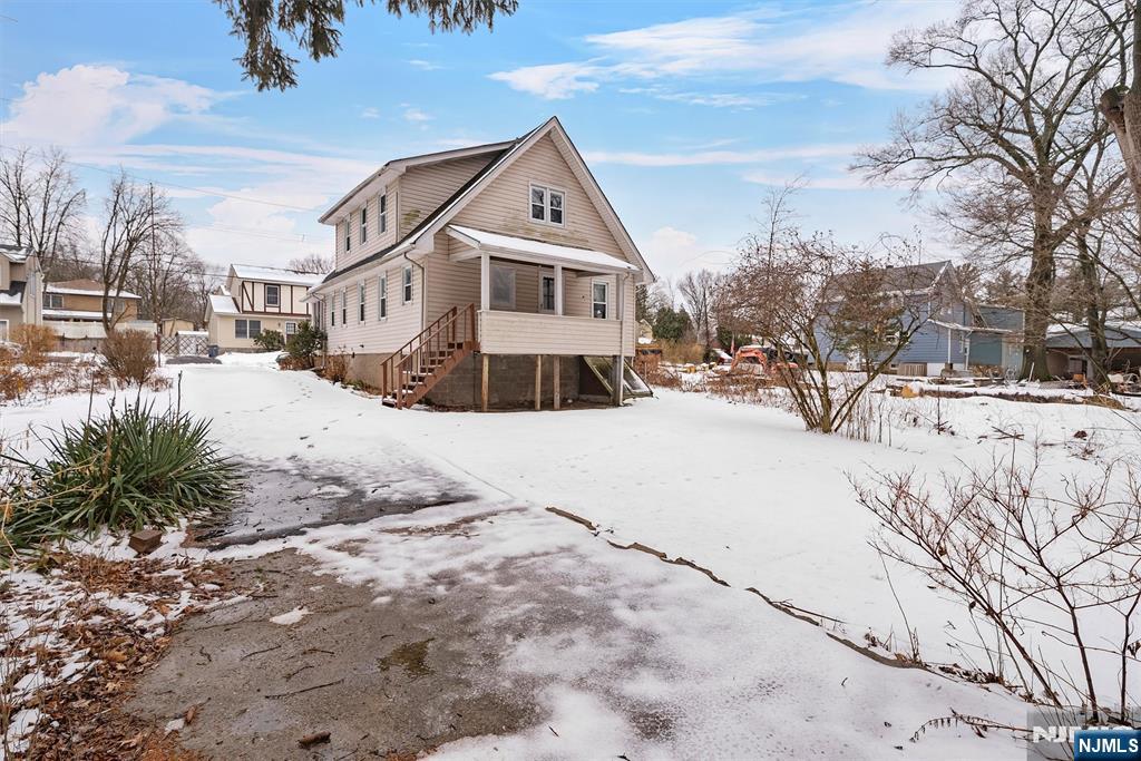 32 Hines Avenue