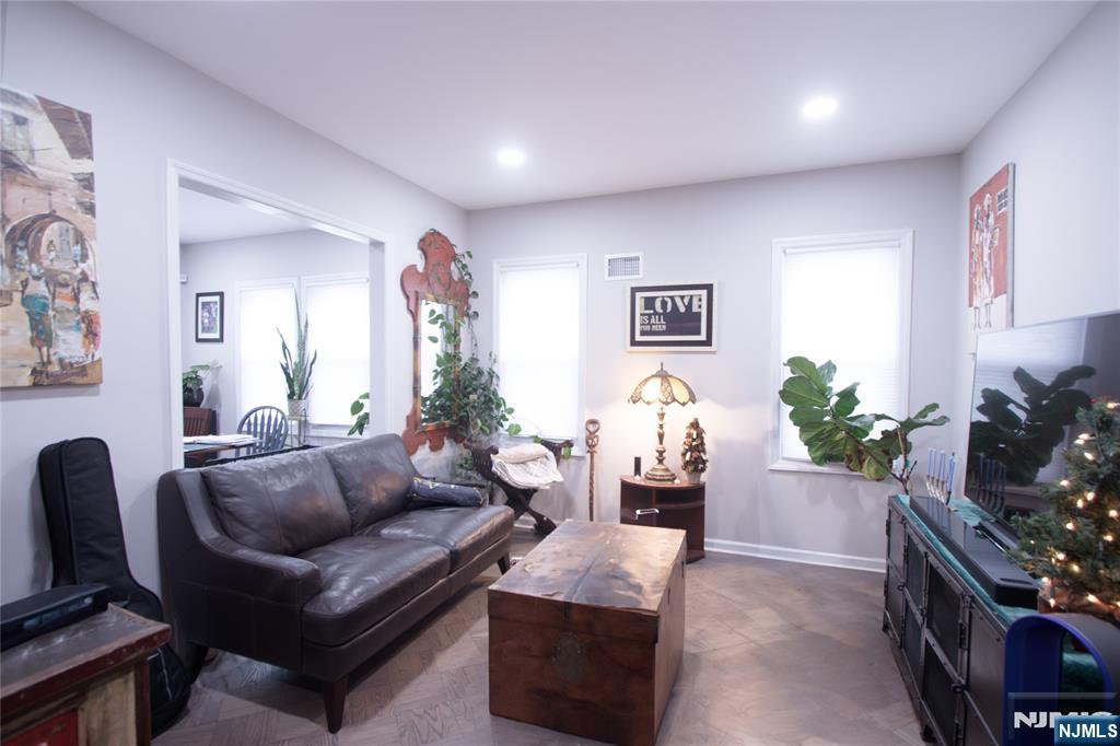 125 Fairview Avenue