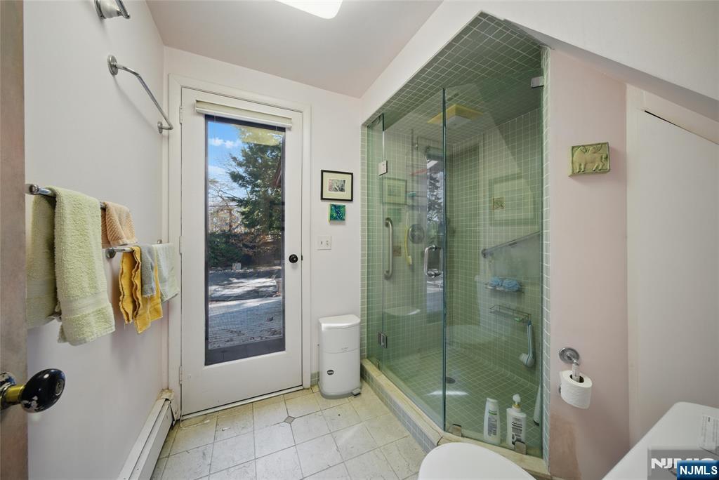 279 Erie Avenue