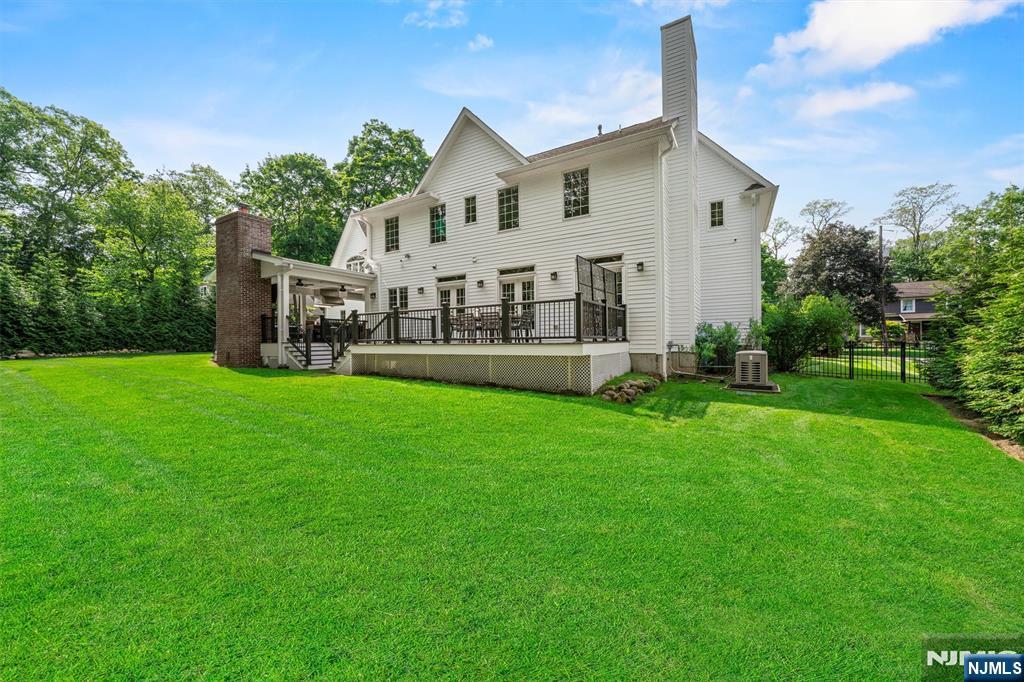 39 Poplar Street
