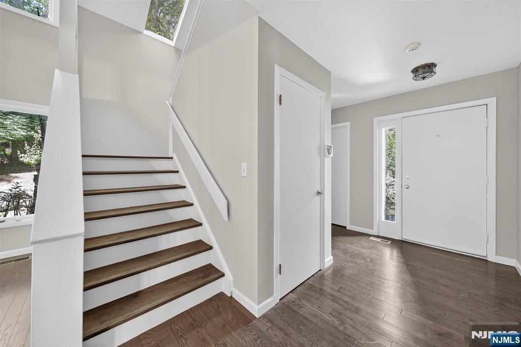 14 Bayard Lane