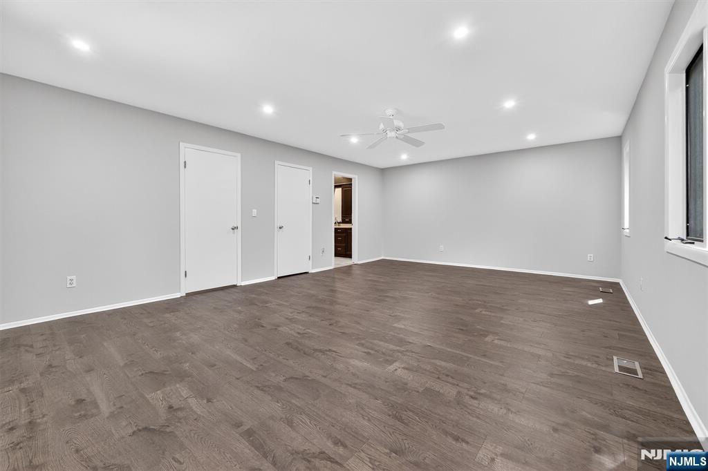 14 Bayard Lane