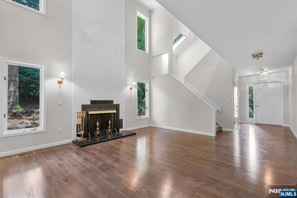 14 Bayard Lane