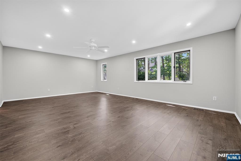 14 Bayard Lane