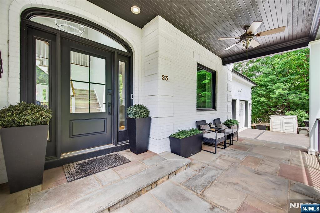 23 Pierson Court