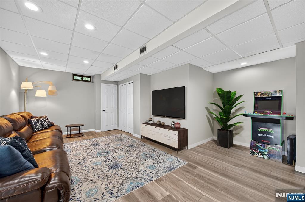 23 Pierson Court