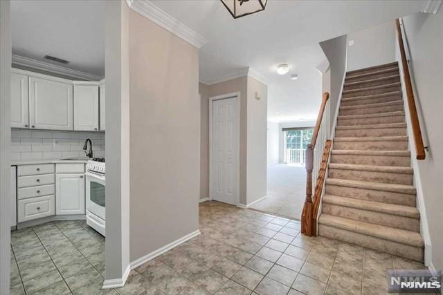 2344 Pembroke Court