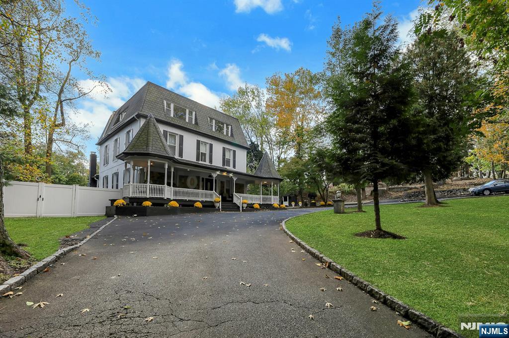80 Prospect Avenue