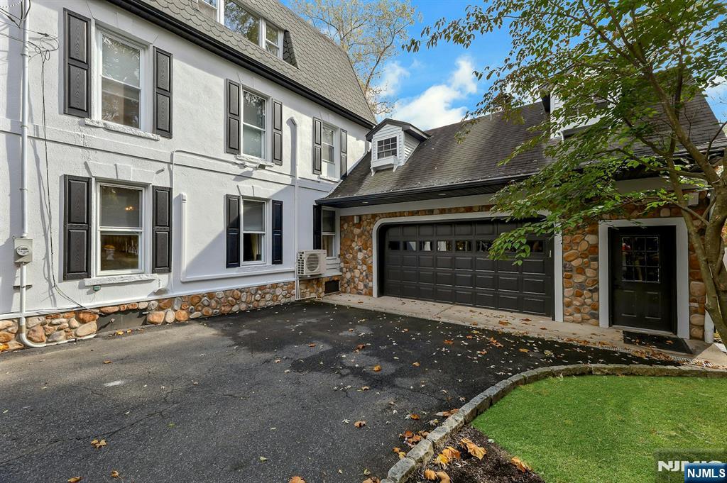 80 Prospect Avenue