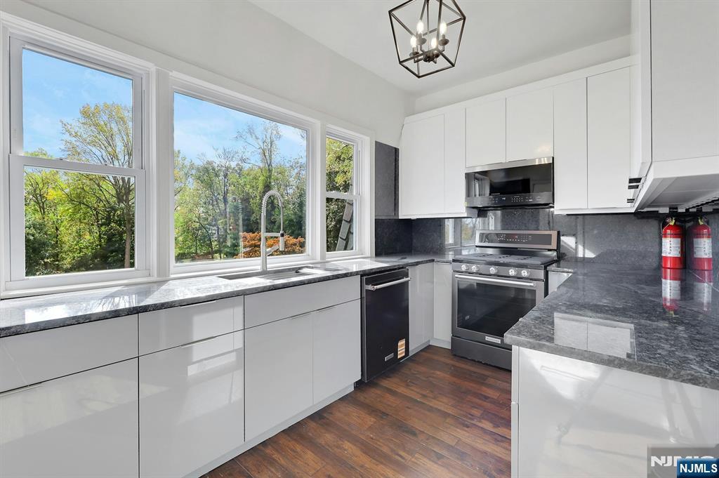 80 Prospect Avenue