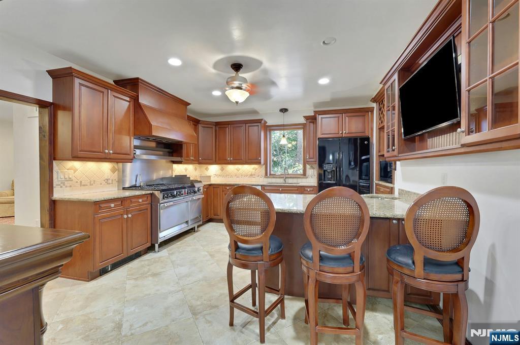 80 Prospect Avenue