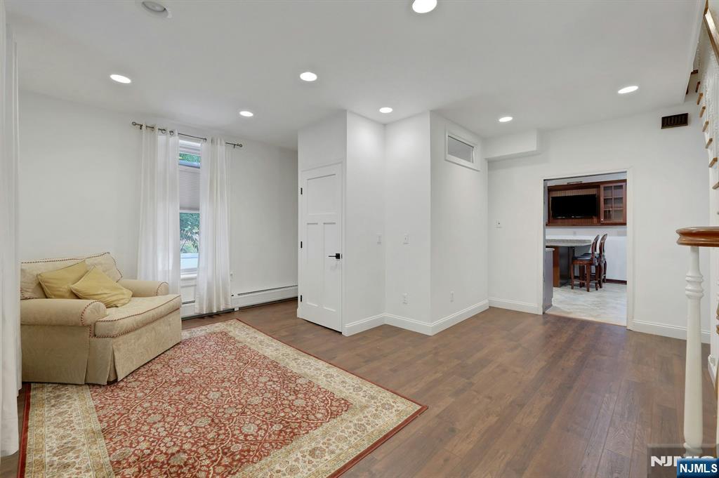 80 Prospect Avenue