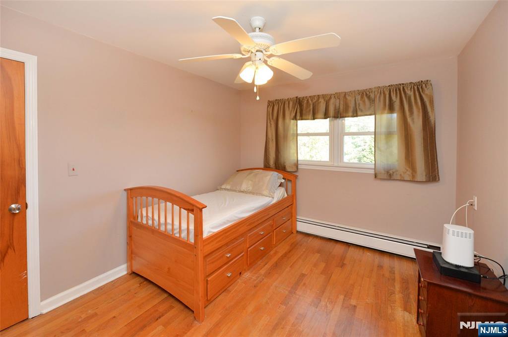156 Dorothy